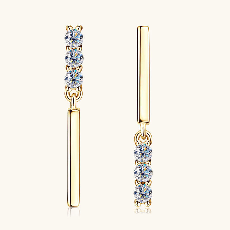 Cameo Moissanite Earring