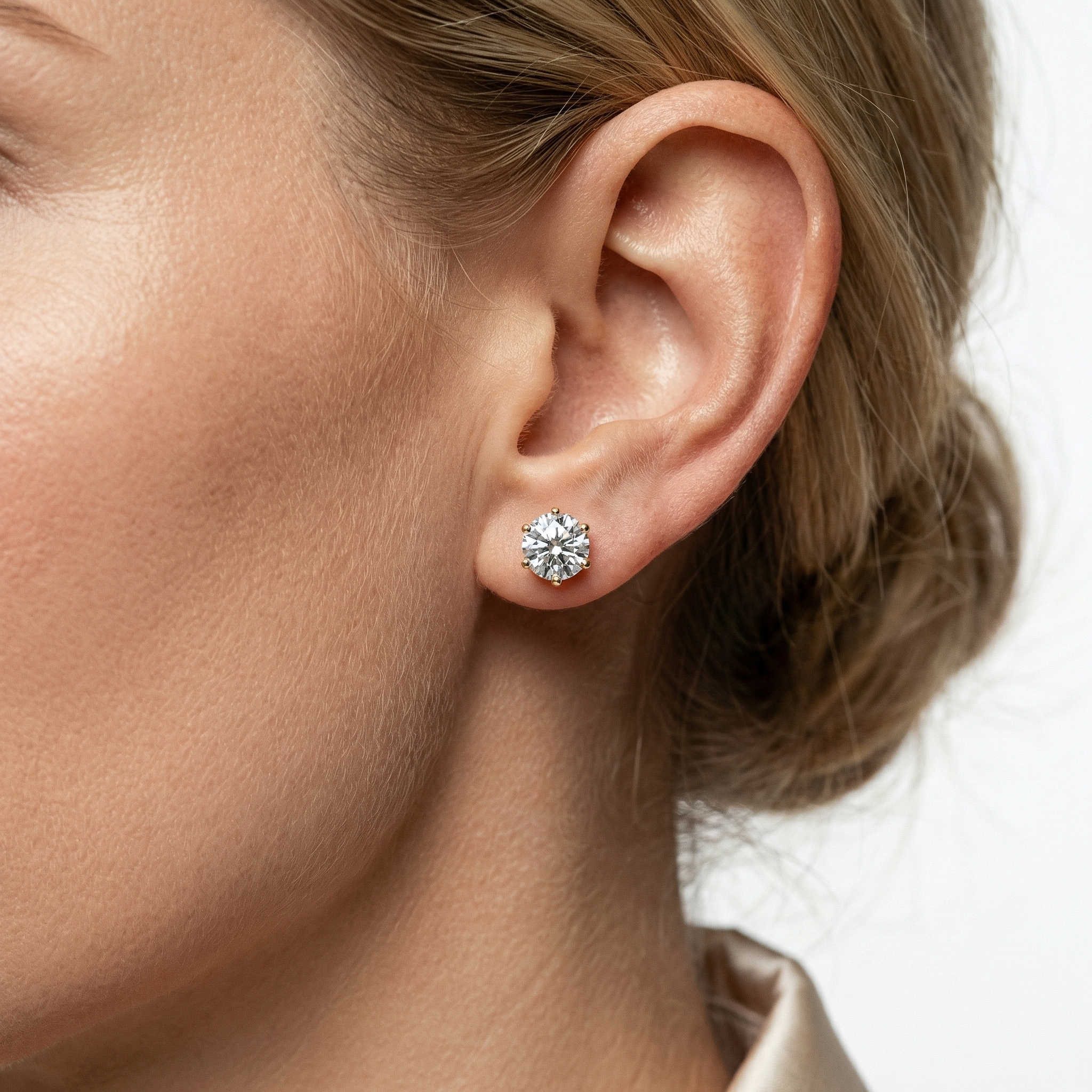 Solène Moissanite Earring
