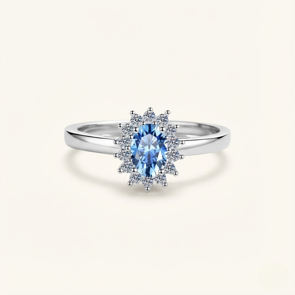 Oval Halo Ring – Ursula