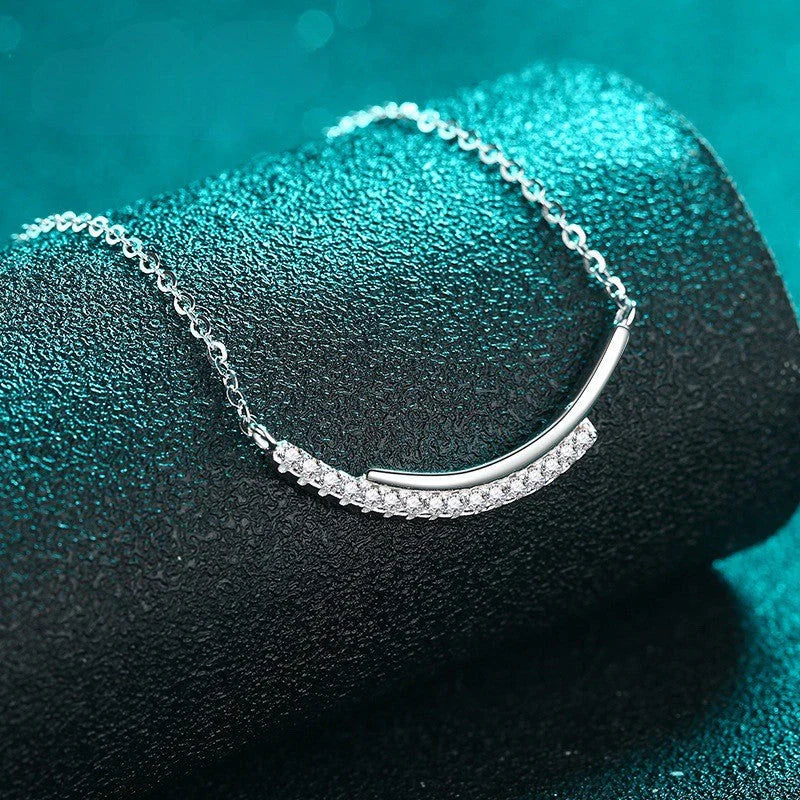 Marisol Moissanite Necklace