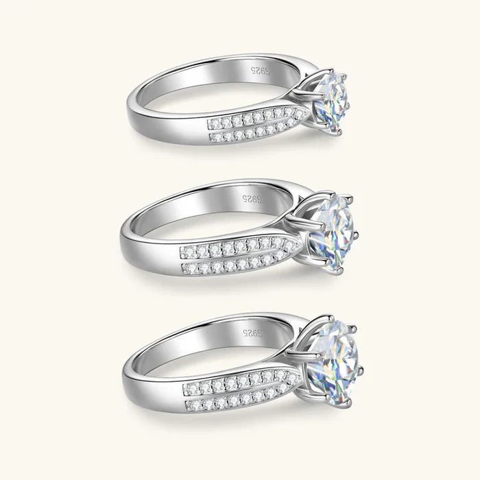 Una Moissanite Ring
