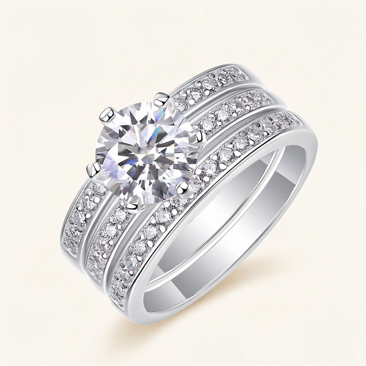 Round Pavé Ring – Nora