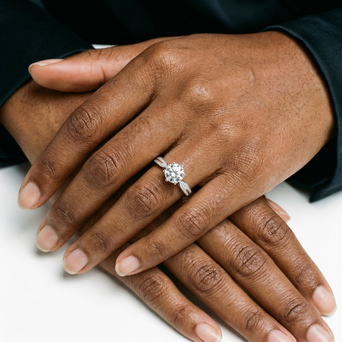 Round Solitaire Ring – Vale