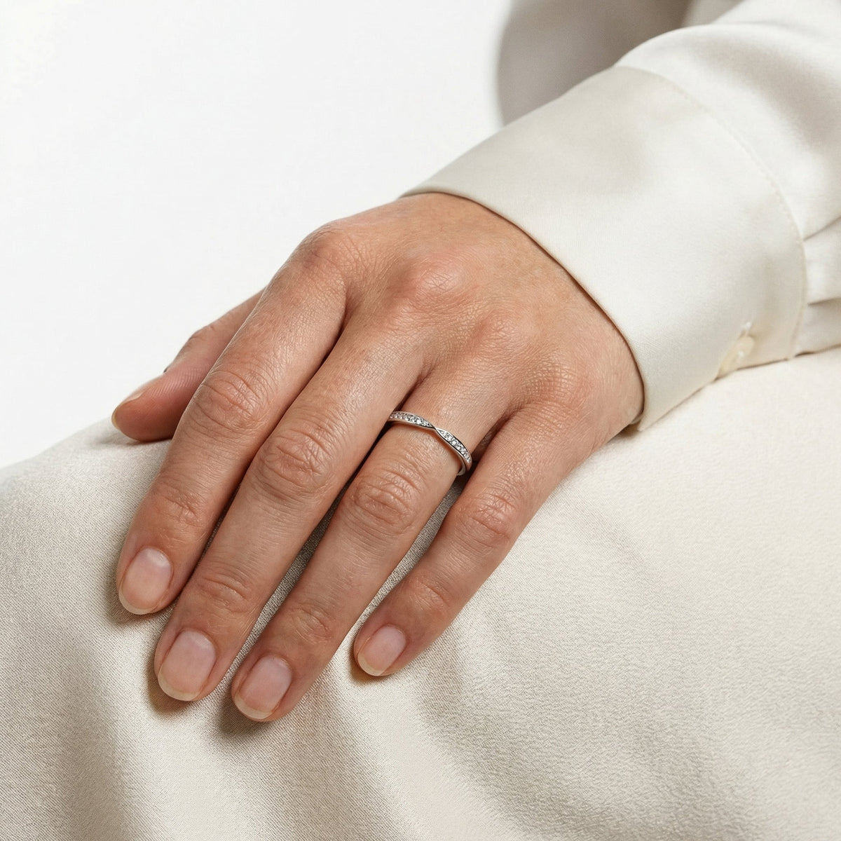 Pavé Ring – Mae