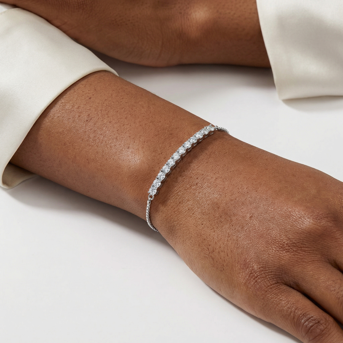 Round Tennis Bracelet – Suri