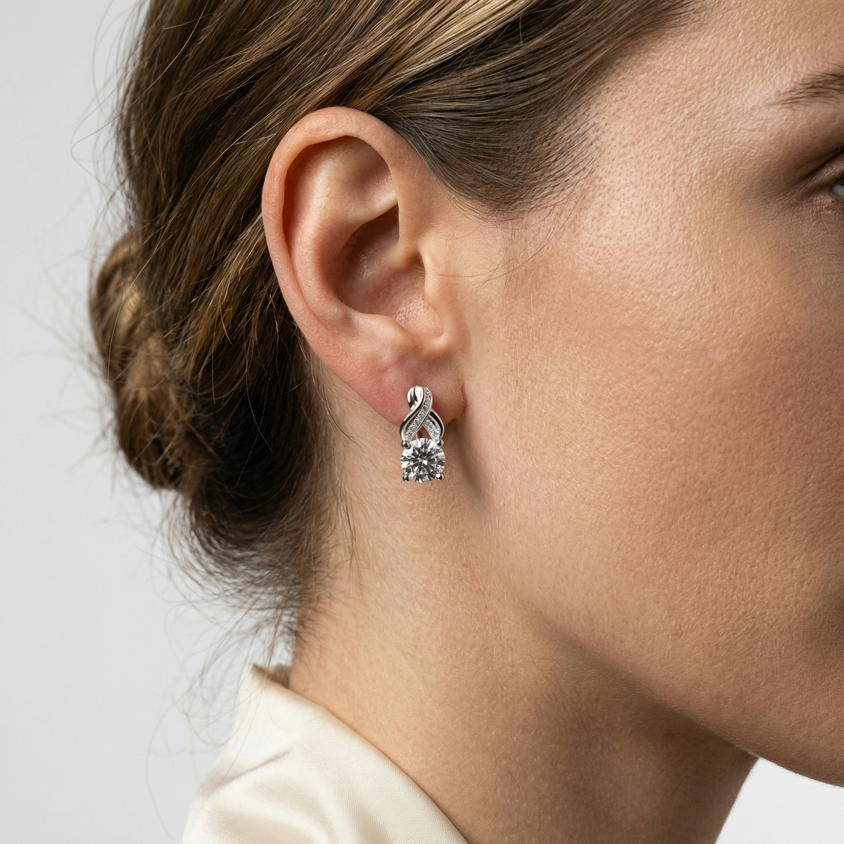 Round Twist Huggie Earrings – Tove