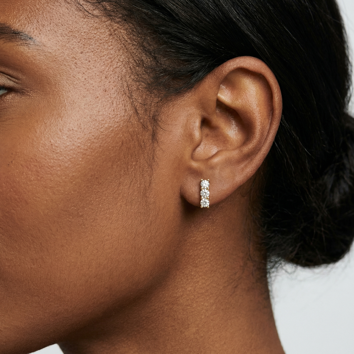 Round Stud Earrings – Saffron
