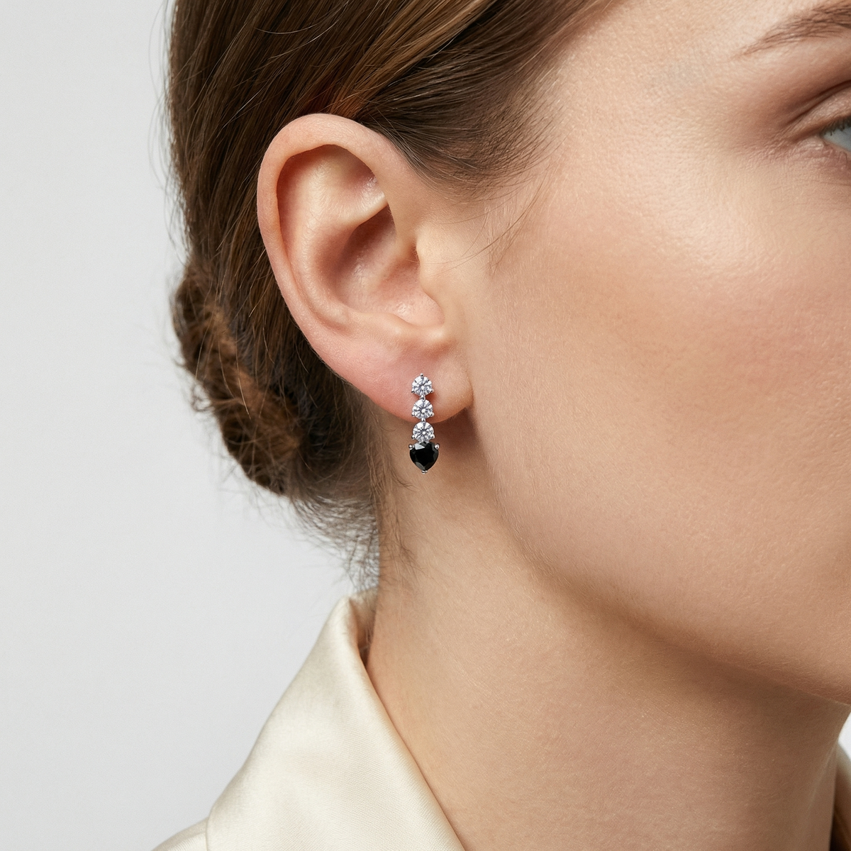 Four-Stone Drop Earrings – Brise